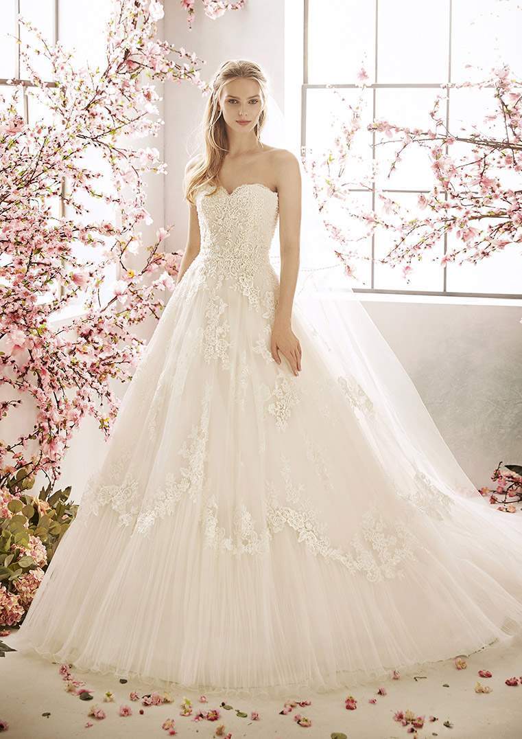 Collezione Sposa · L'Atelier Via Gombe 31 Thiene Vicenza